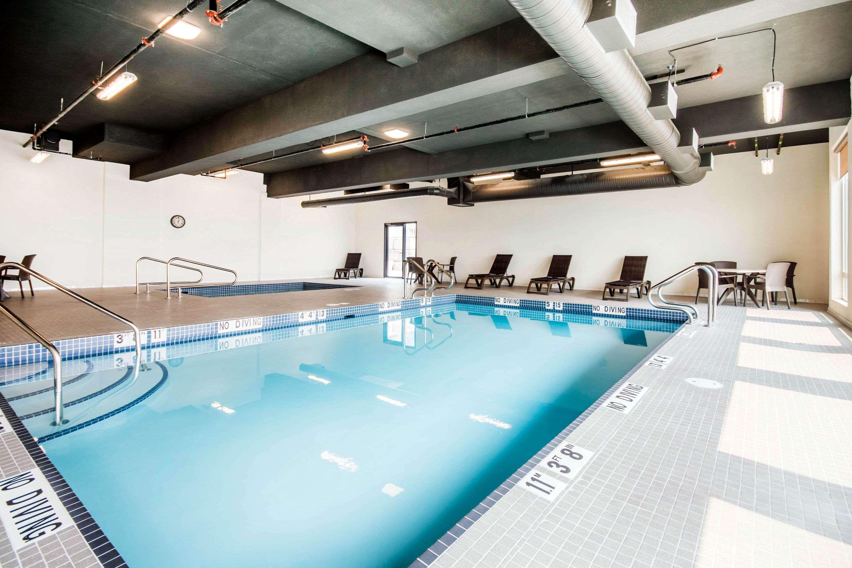 Comfort Inn & Suites Меррітт Екстер'єр фото