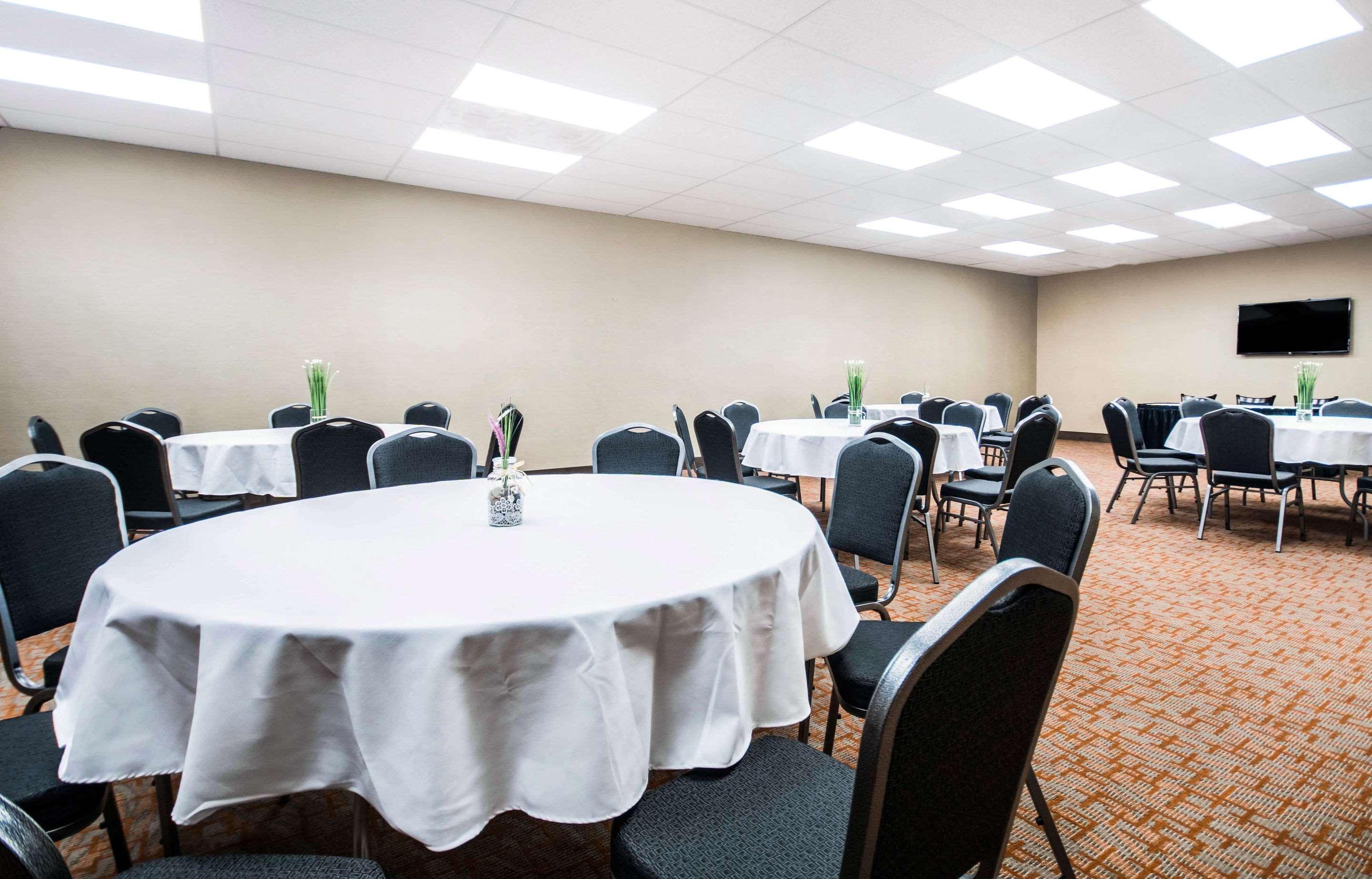 Comfort Inn & Suites Меррітт Екстер'єр фото