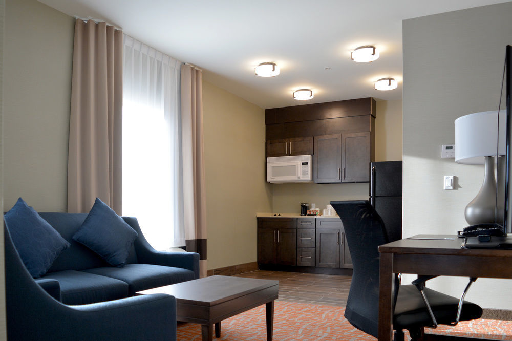 Comfort Inn & Suites Меррітт Екстер'єр фото