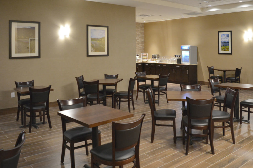 Comfort Inn & Suites Меррітт Екстер'єр фото